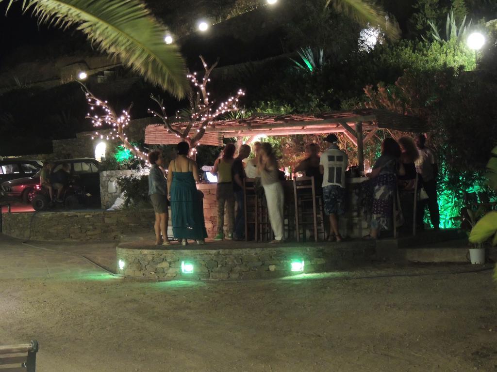 Filoxenia By Grispos Villas Schoinoussa Extérieur photo