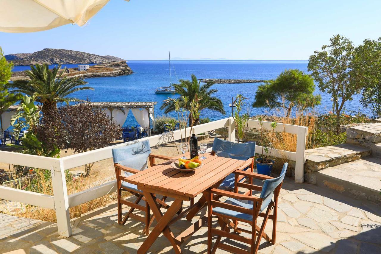 Filoxenia By Grispos Villas Schoinoussa Extérieur photo
