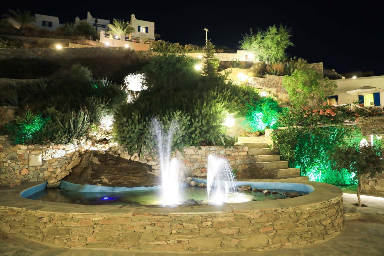 Filoxenia By Grispos Villas Schoinoussa Extérieur photo