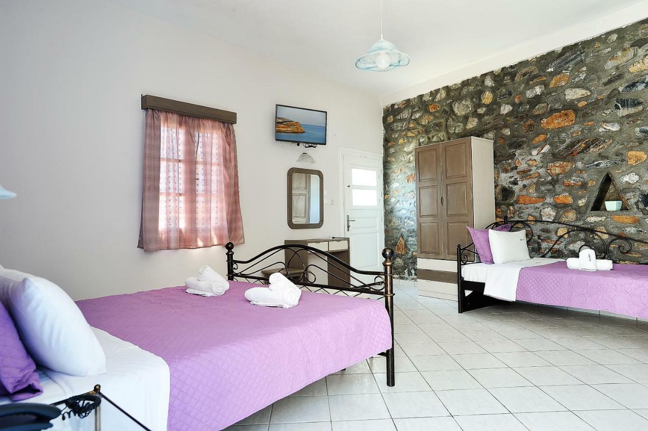 Filoxenia By Grispos Villas Schoinoussa Extérieur photo